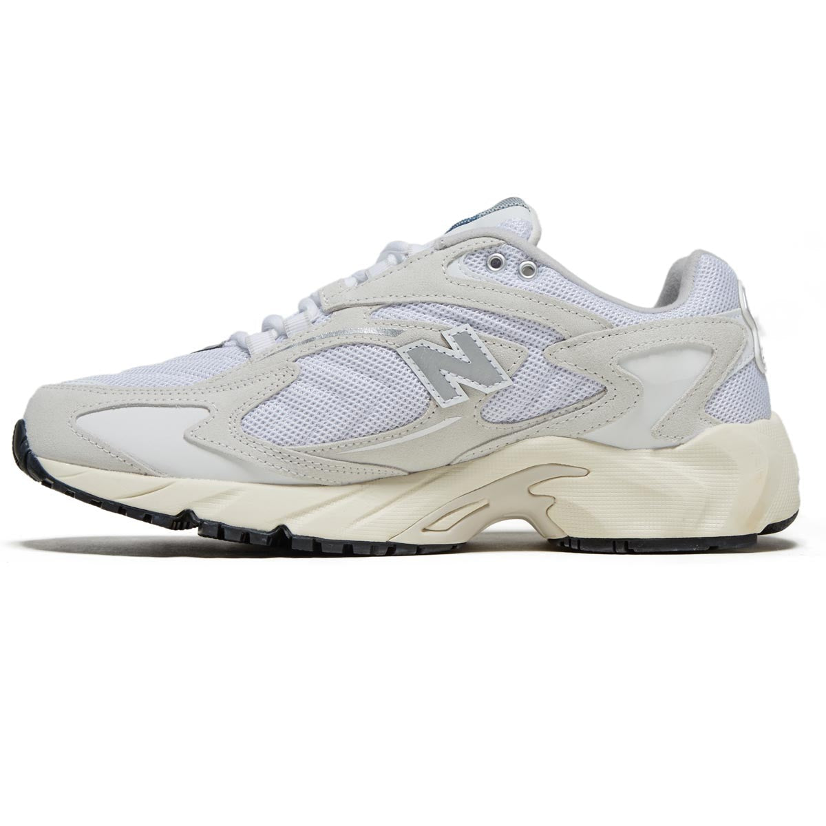 New Balance 725V1 Shoes - White/Reflection/Metallic Silver image 2