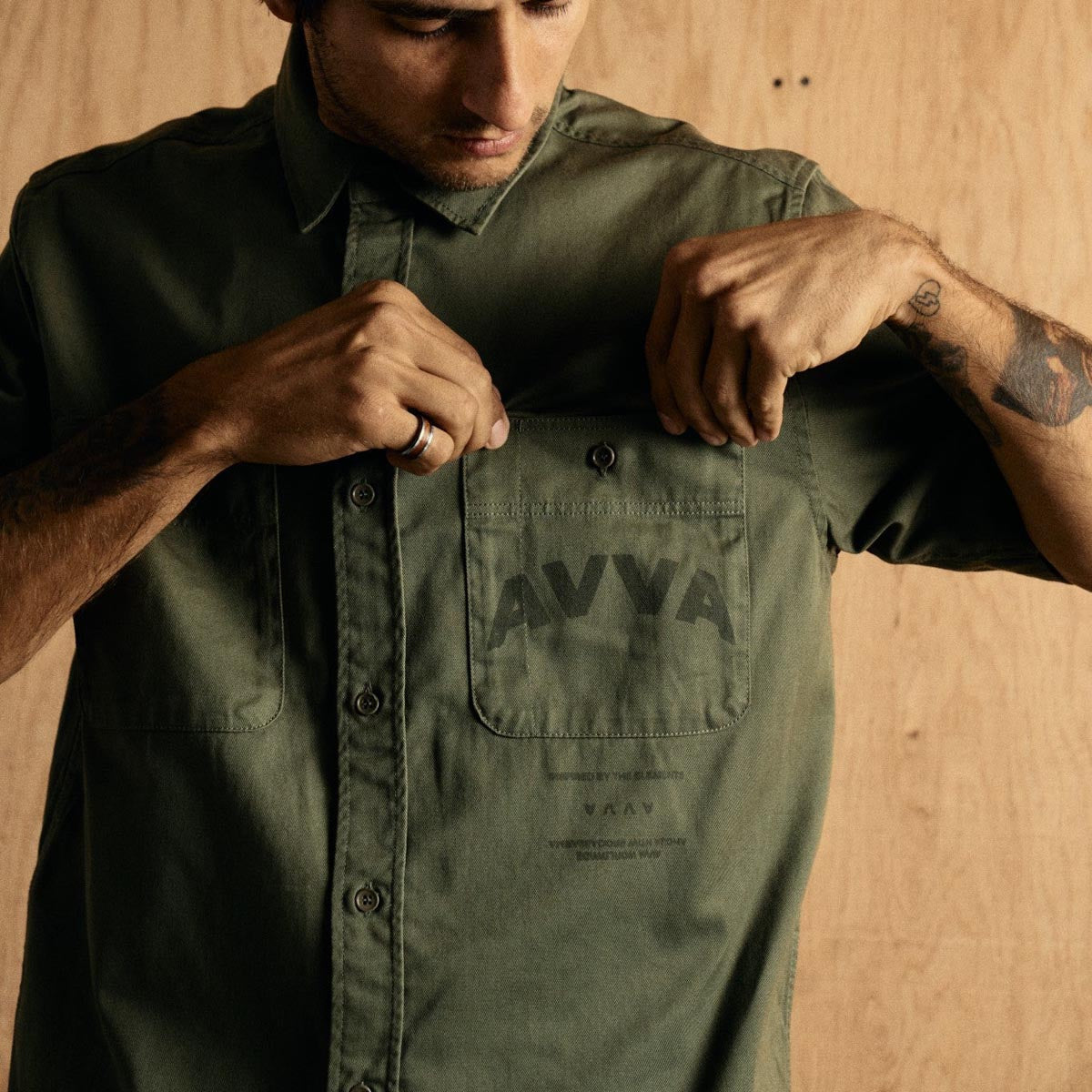 AVVA Foundry Workwear Shirt - Army image 2