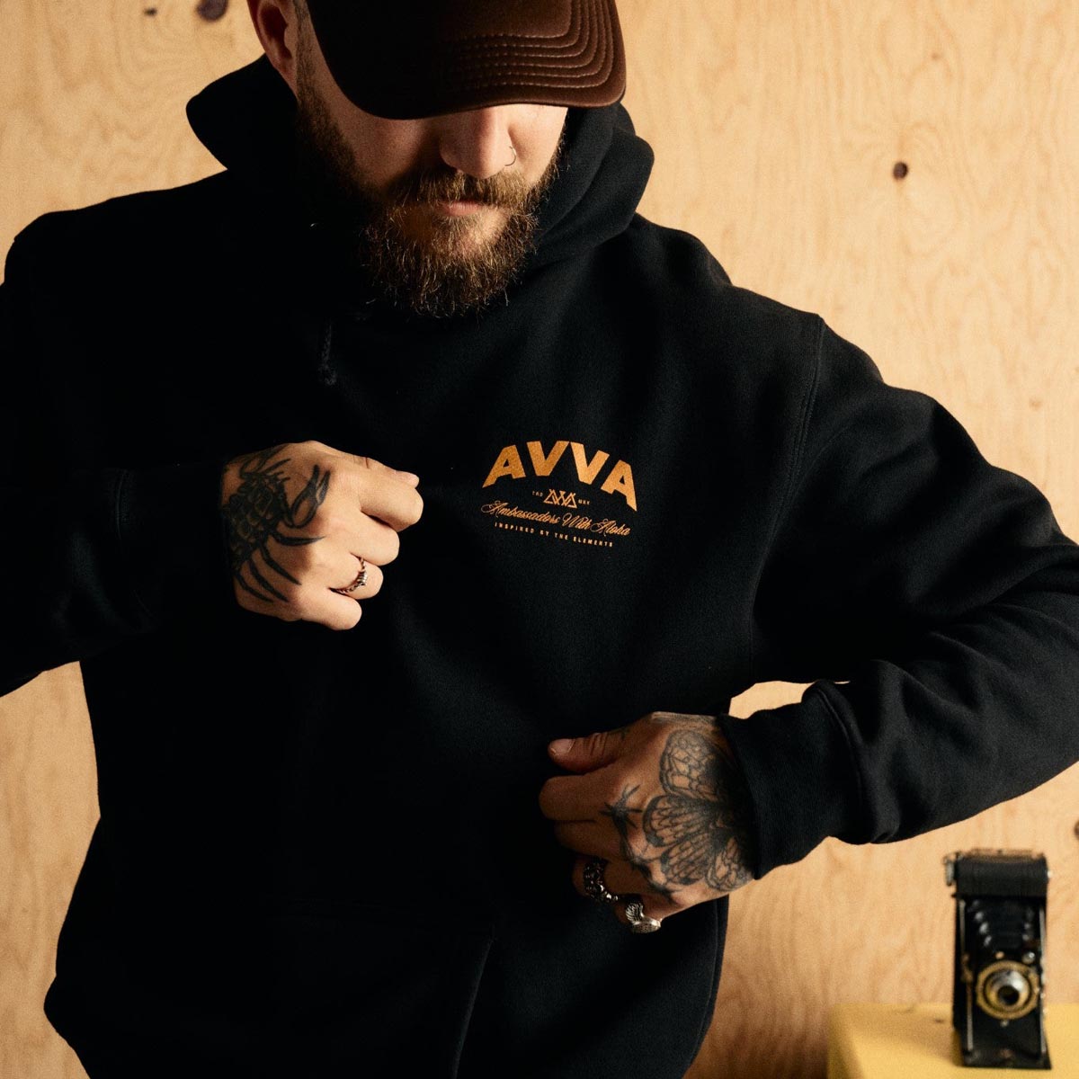 AVVA Waters Edge Pullover Hoodie - Black image 3